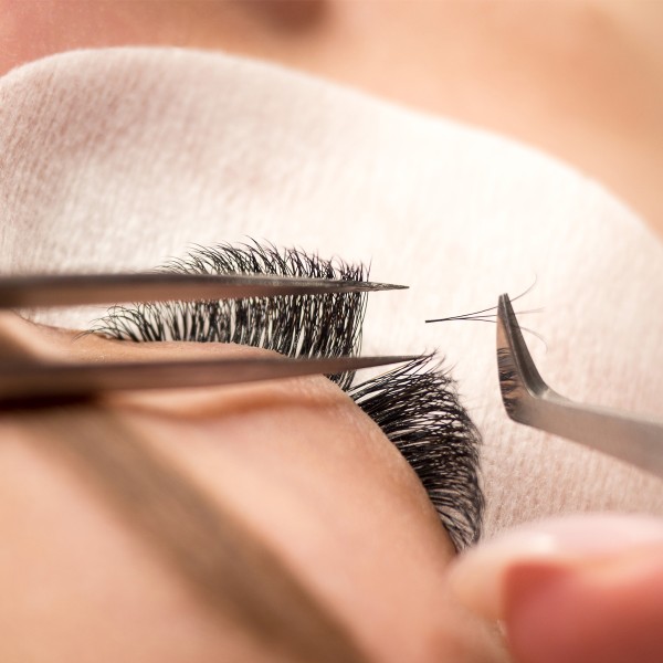 0,03 VOLUME PREMIUM LASHES